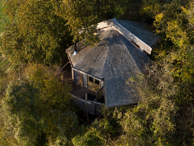 Drone view of Bramling treehouse